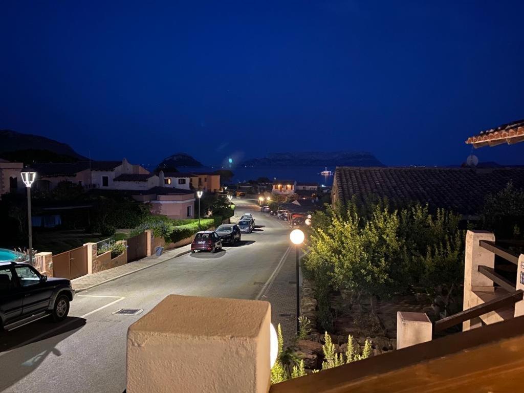 Blue Portrait House Apartamento Golfo Aranci Exterior foto