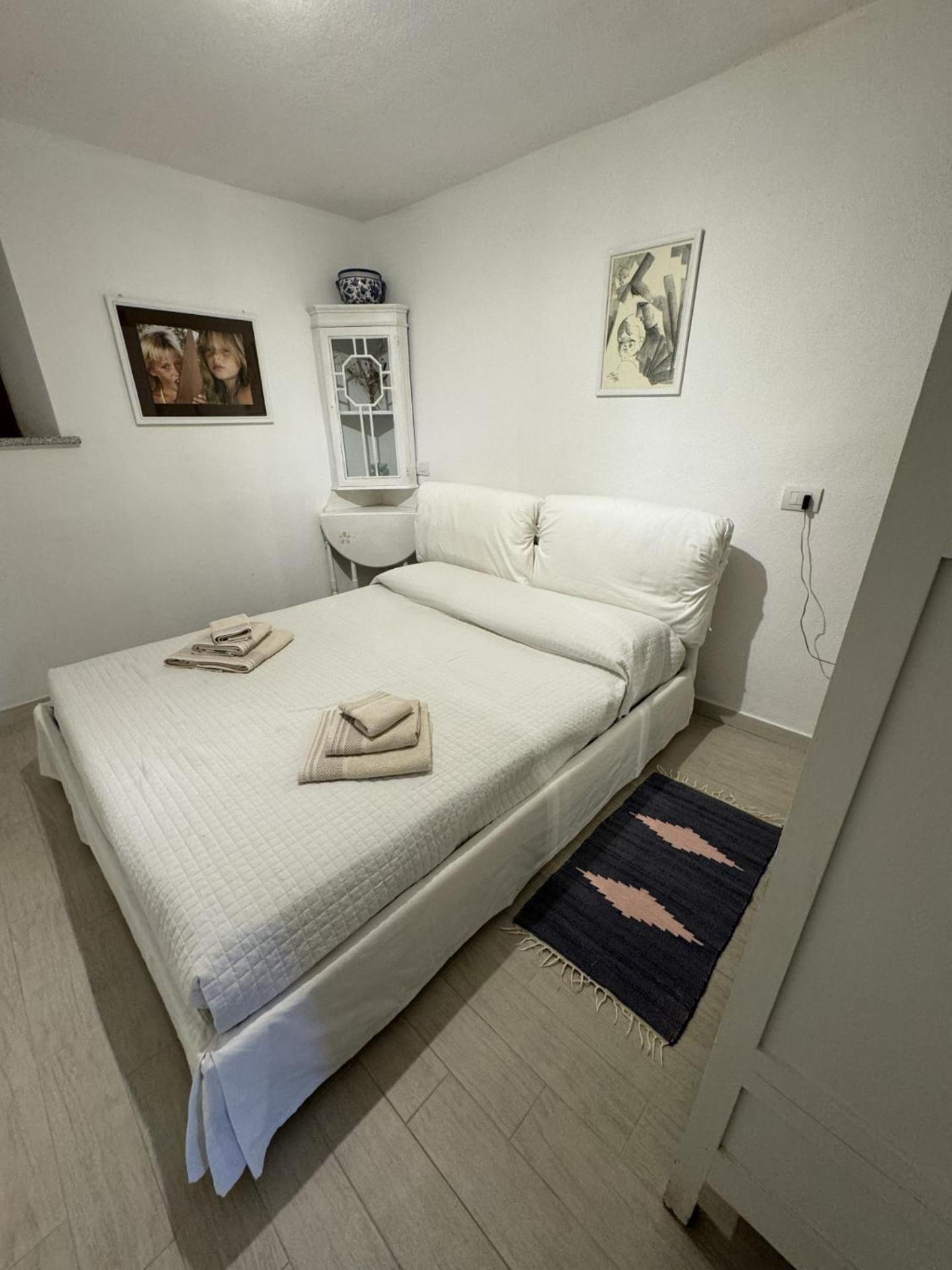 Blue Portrait House Apartamento Golfo Aranci Exterior foto